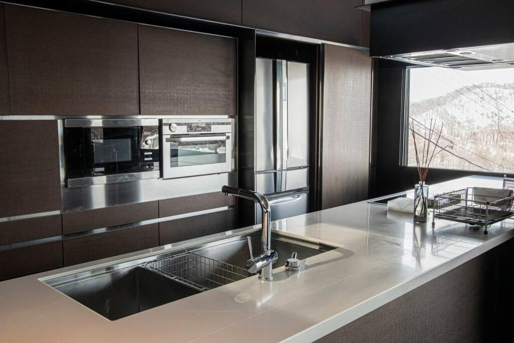 Вилла Sapporo Boukyo Luxury House 5 Pax Free Parking Экстерьер фото