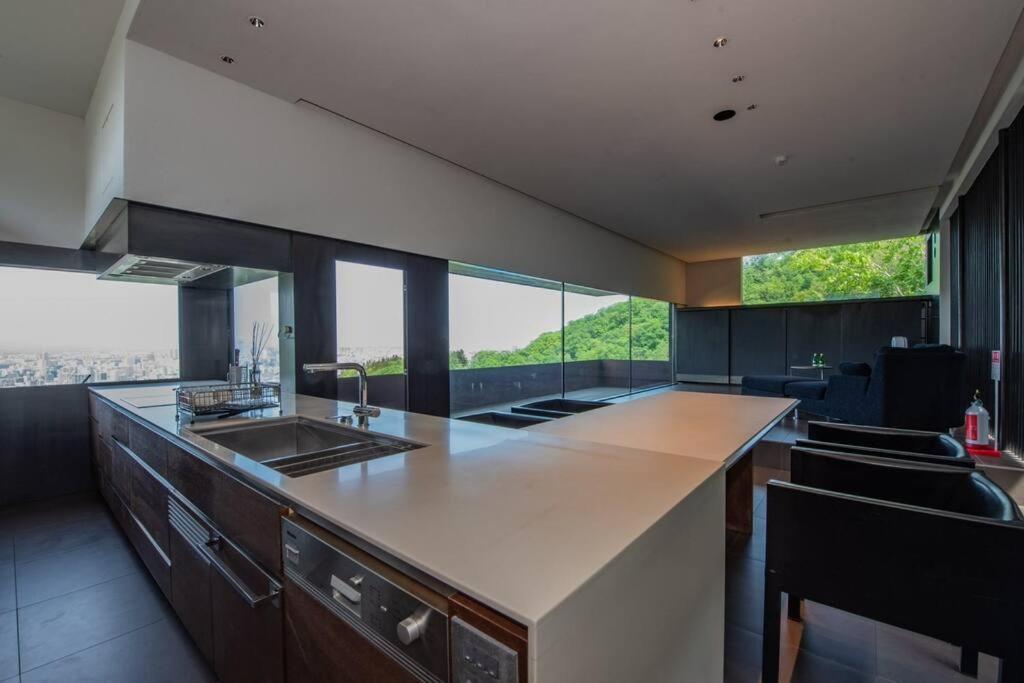 Вилла Sapporo Boukyo Luxury House 5 Pax Free Parking Экстерьер фото